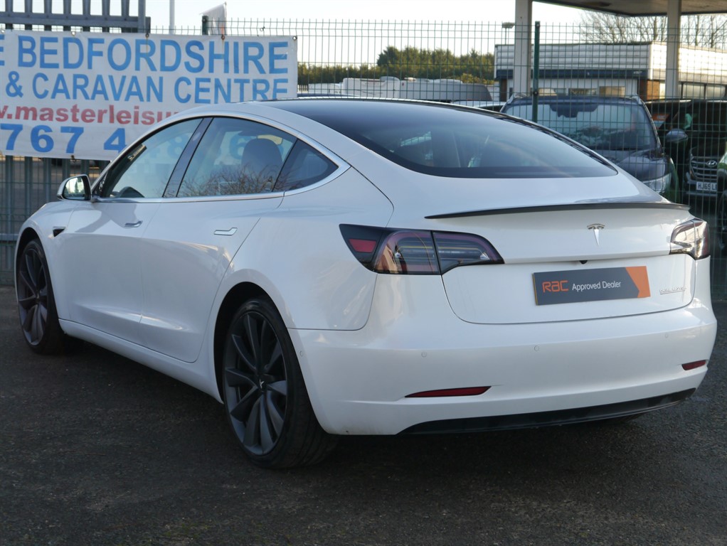Used Tesla Model 3 2020 for sale - 76652856: Photo 8
