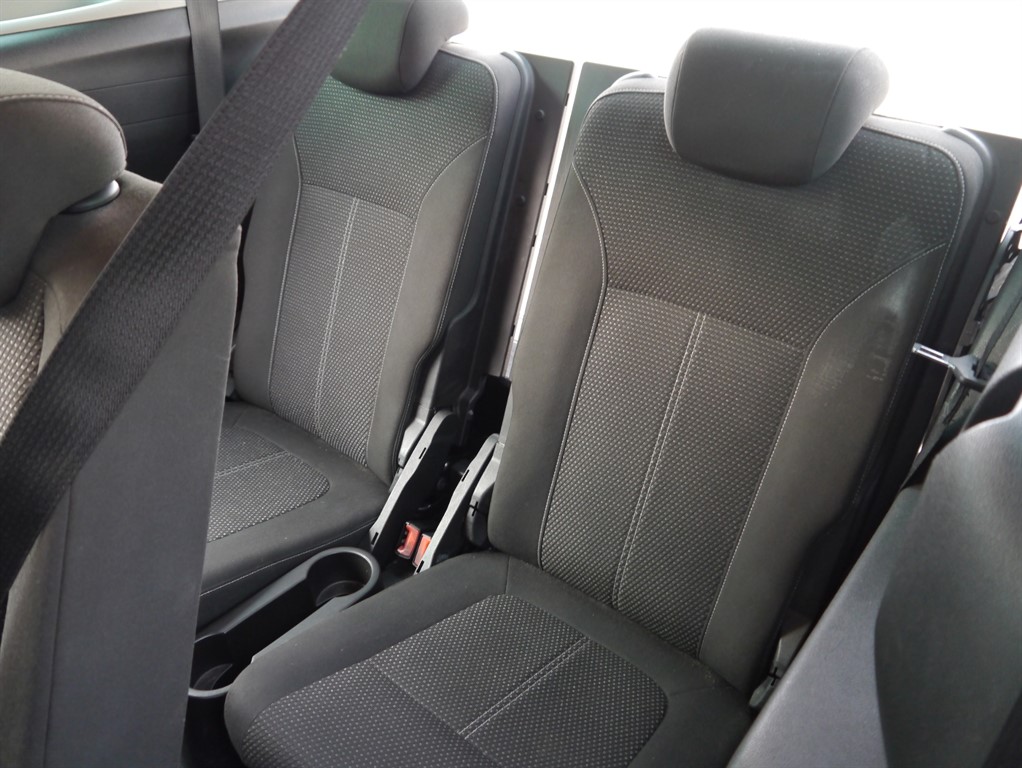 Used Vauxhall Zafira Tourer 2017 for sale - 76355309: Photo 6