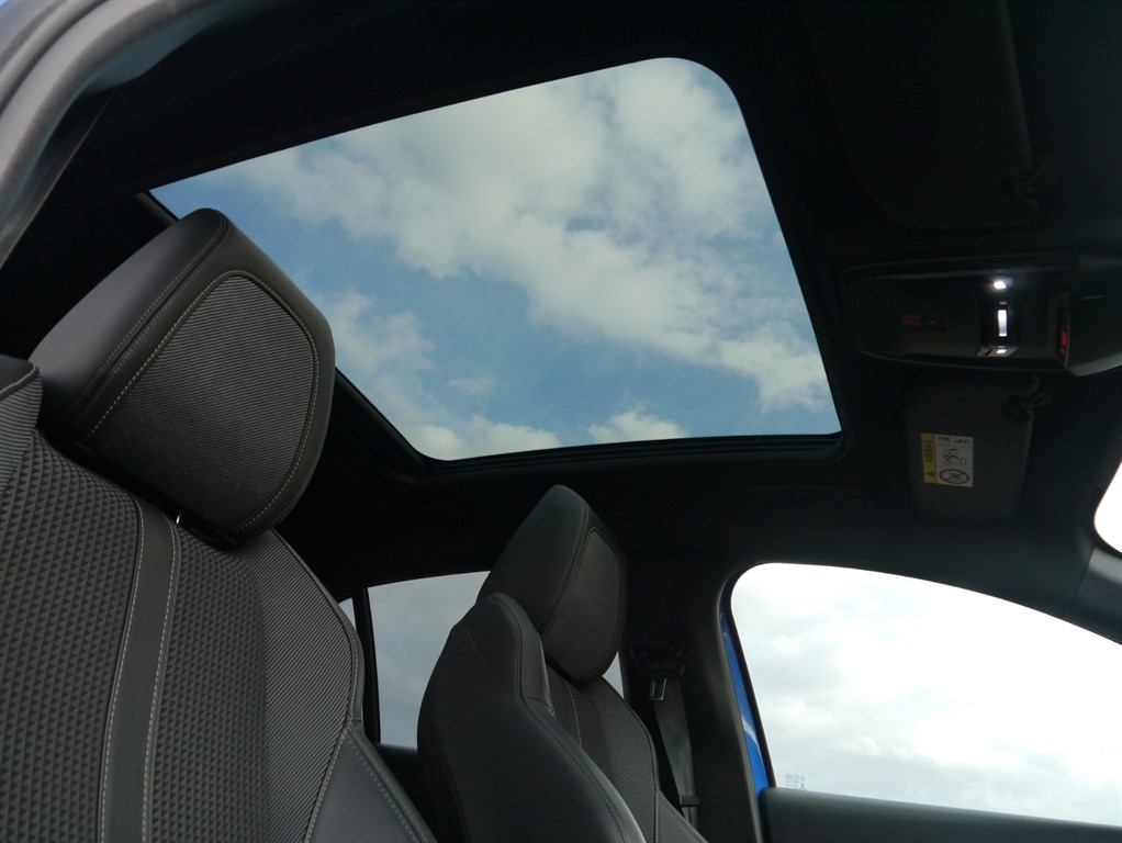 Used Peugeot 208 2020 for sale - 76351130: Photo 4