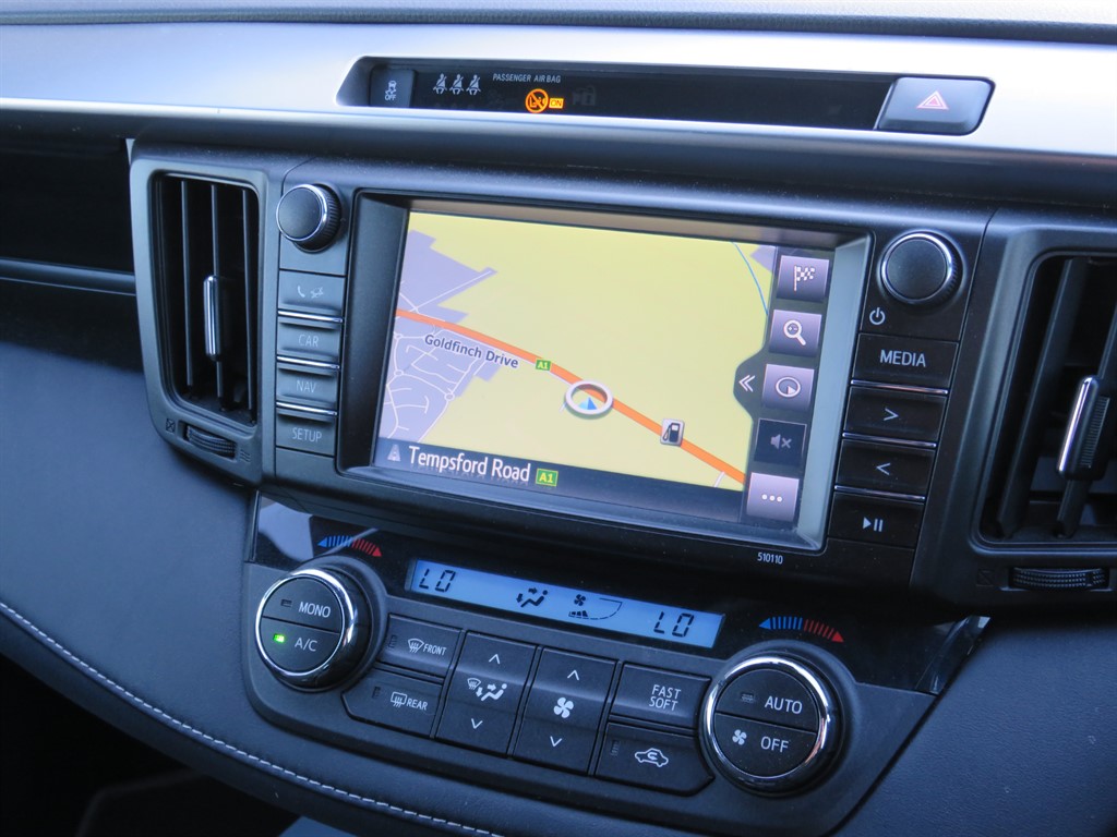 Used Toyota RAV4 2017 for sale - 77951019: Photo 3