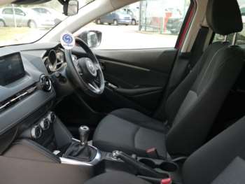 Used Mazda Mazda2 2018 for sale - 74936811: Photo