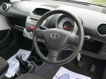 Used Toyota AYGO 2012 for sale - 68986499: Photo