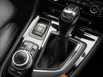 Used BMW 2 Series 2019 for sale - 76984393: Photo