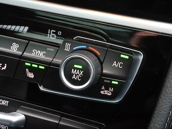 Used BMW 2 Series 2019 for sale - 76984393: Photo