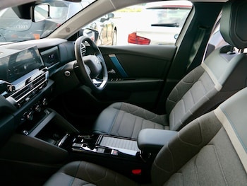 Used Citroen C4 2023 for sale - 79189831: Photo