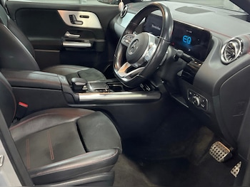 Used Mercedes-Benz EQA 2021 for sale - 77636345: Photo