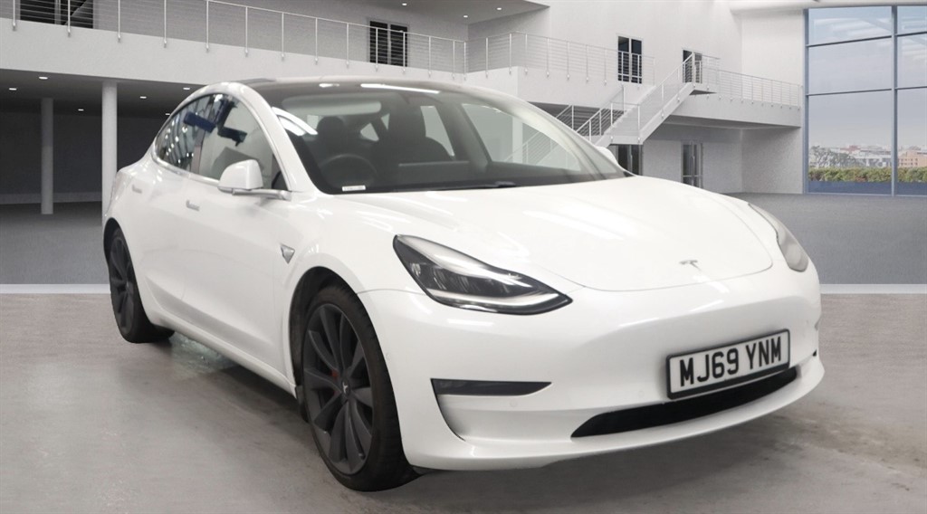 Used Tesla Model 3 2019 for sale - 76400916: Photo 1
