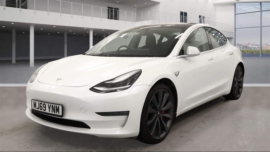 Used Tesla Model 3 2019 for sale - 76400916: Photo 2