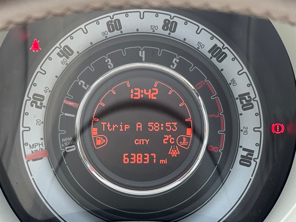 Used Fiat 500 2016 for sale - 77116332: Photo 4