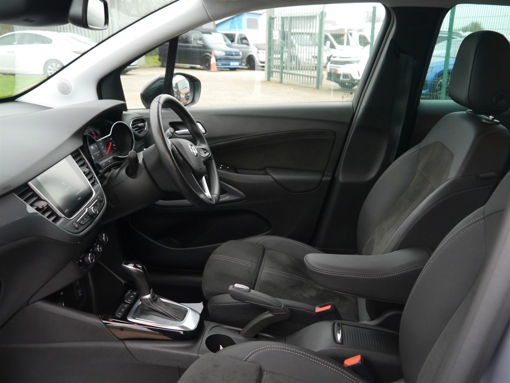 Used Vauxhall Crossland 2022 for sale - 77795246: Photo 2
