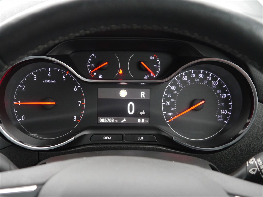 Used Vauxhall Crossland 2022 for sale - 77795246: Photo 3