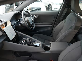 Used Polestar Polestar 2 2022 for sale - 76112479: Photo