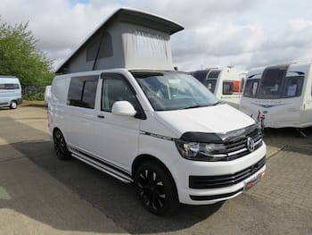 Used Volkswagen Transporter 2018 for sale - 79720887: Photo