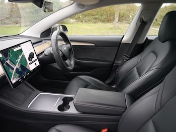 Used Tesla Model 3 2021 for sale - 76271777: Photo 2