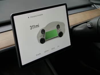 Used Tesla Model 3 2021 for sale - 79743616: Photo