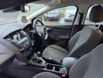 Used Ford Focus 2017 for sale - 77462115: Photo