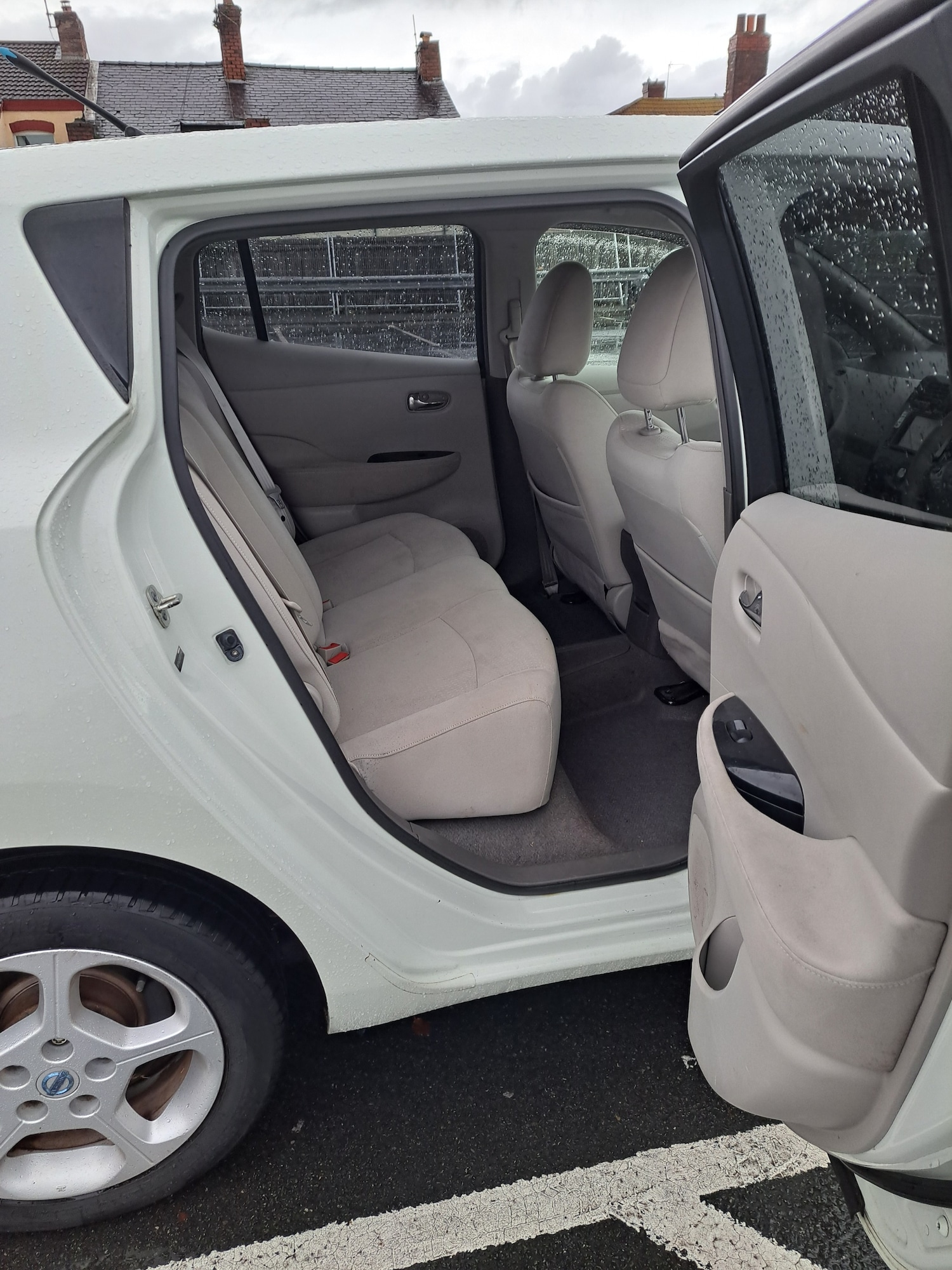 Used Nissan Leaf 2013 for sale - 76436337: Photo 7