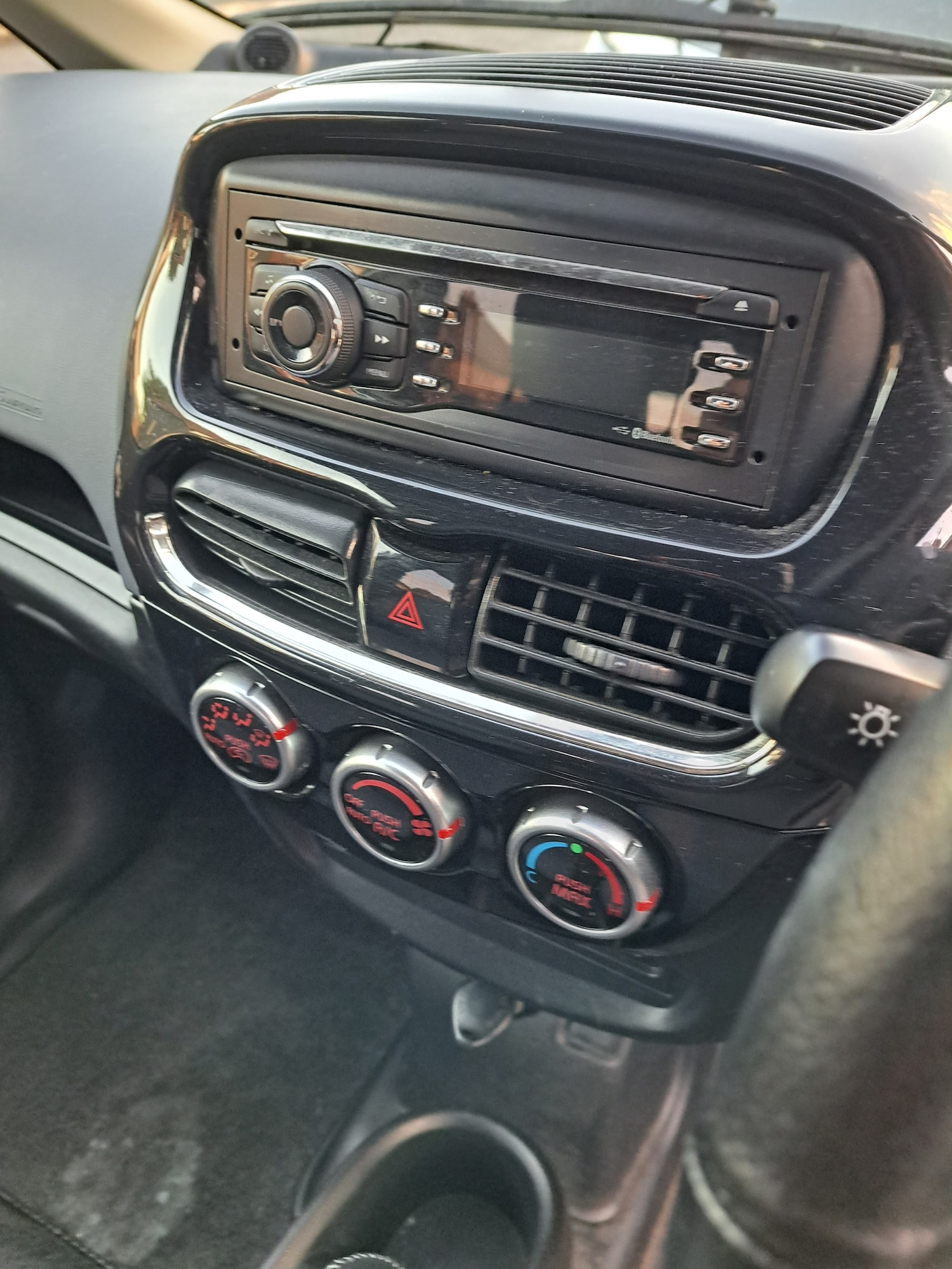 Used Peugeot iOn 2016 for sale - 77020685: Photo 10