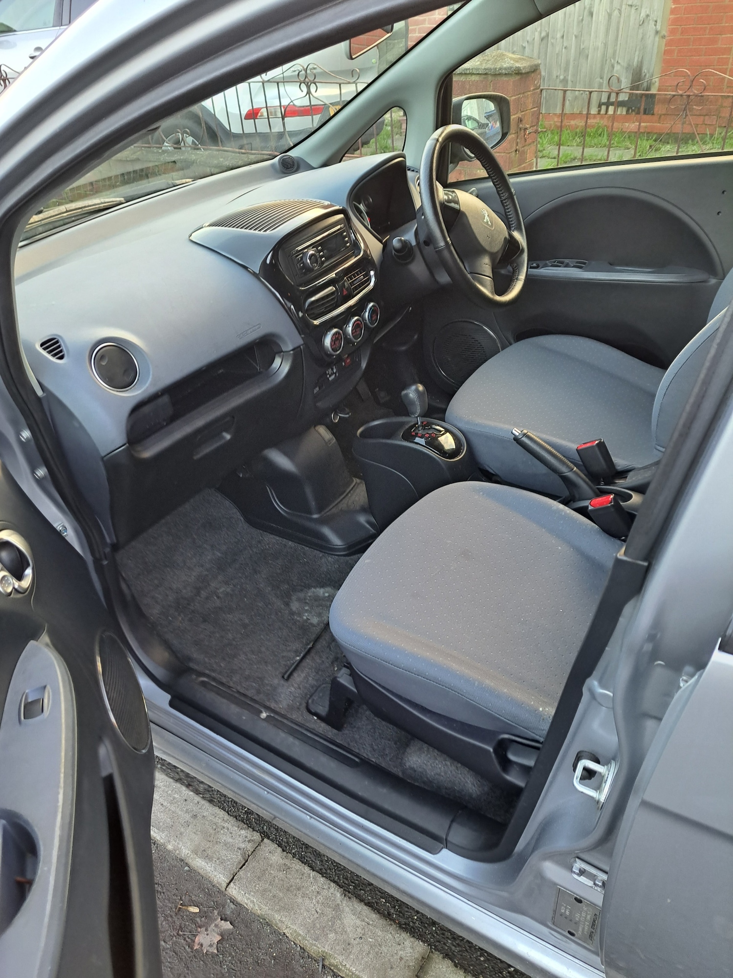 Used Peugeot iOn 2016 for sale - 77020685: Photo 14