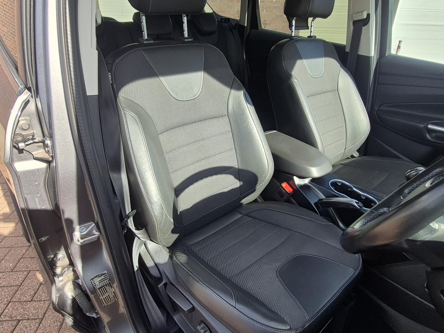 Used Ford Kuga 2014 for sale - 77877855: Photo 15