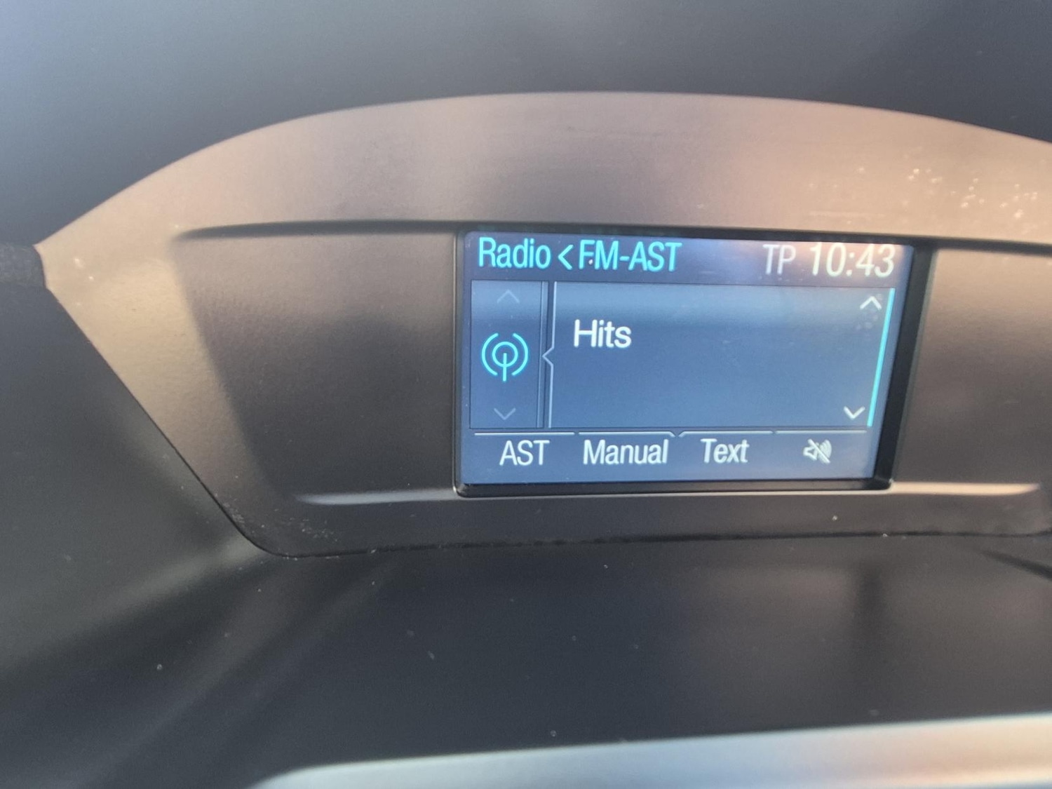 Used Ford Kuga 2014 for sale - 77877855: Photo 24