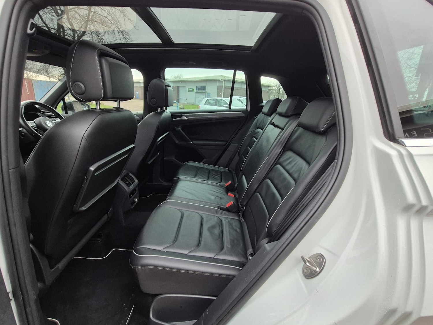 Used Volkswagen Tiguan 2017 for sale - 77367207: Photo 12