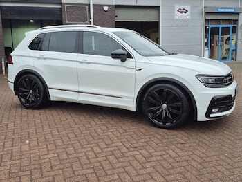 Used Volkswagen Tiguan 2017 for sale - 77367207: Photo