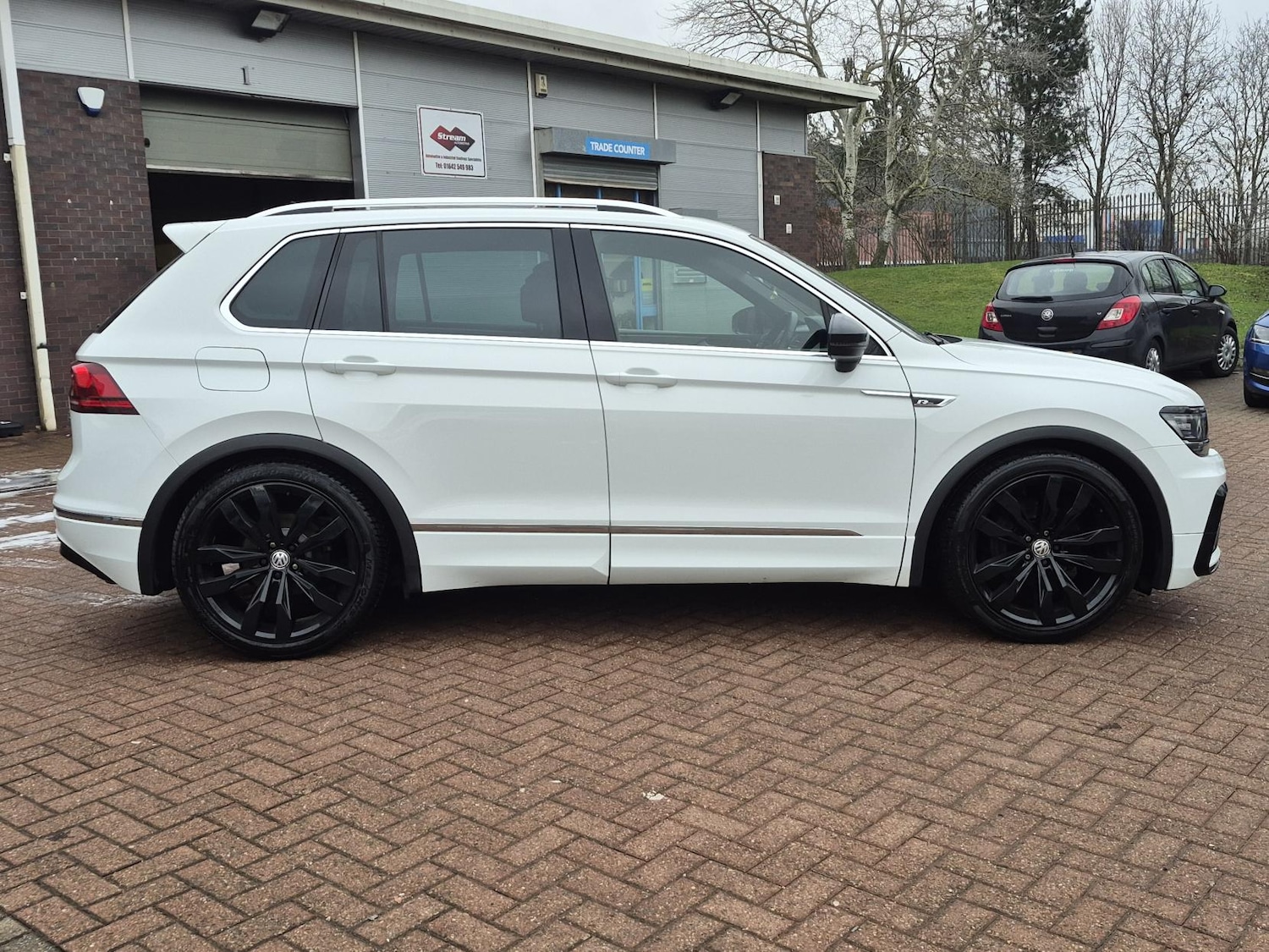 Used Volkswagen Tiguan 2017 for sale - 77367207: Photo 4