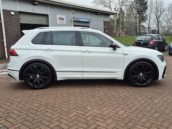 Used Volkswagen Tiguan 2017 for sale - 77367207: Photo