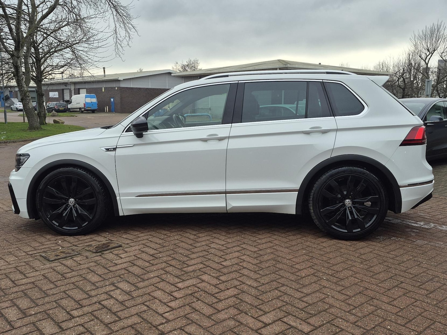 Used Volkswagen Tiguan 2017 for sale - 77367207: Photo 8