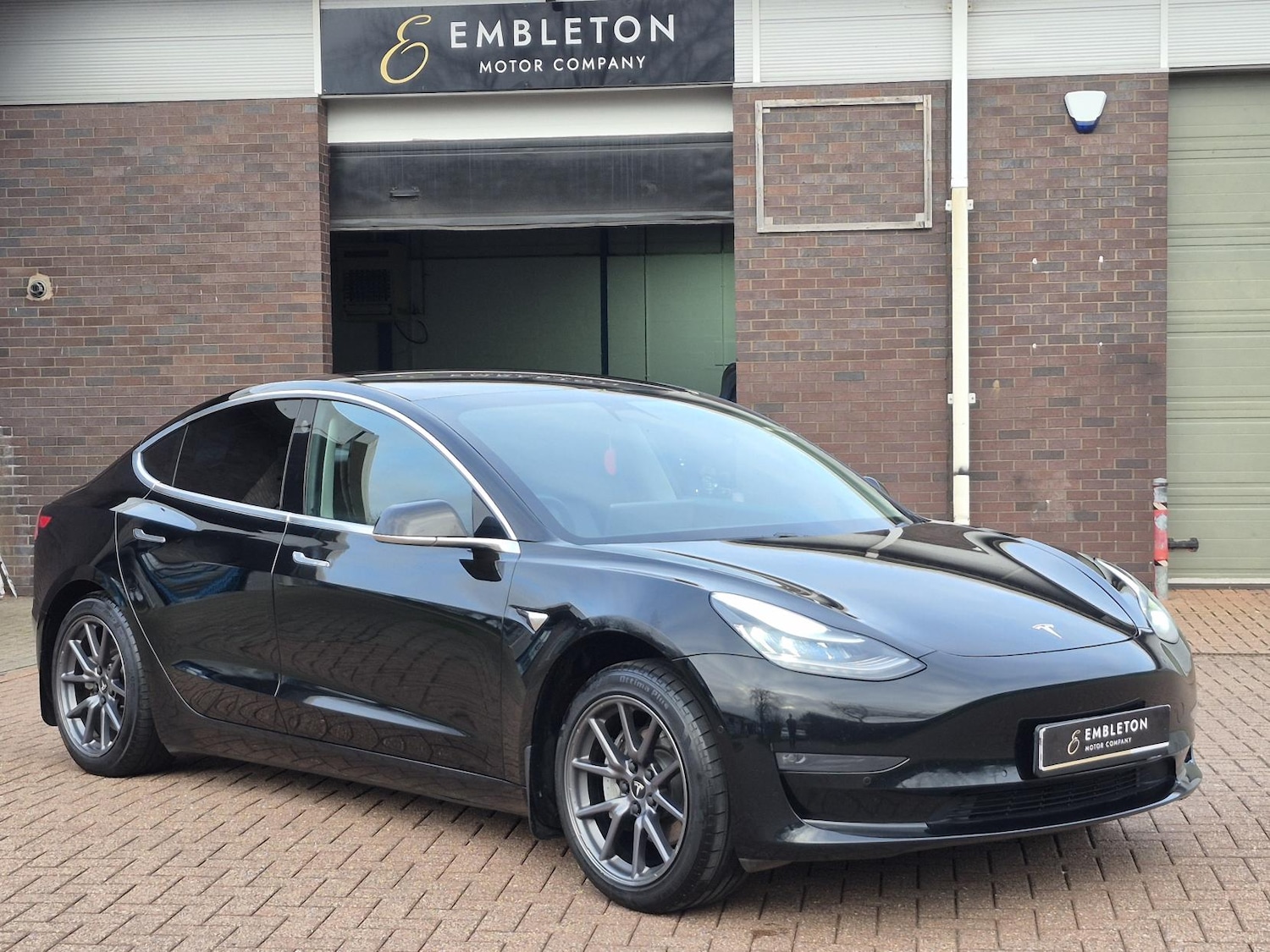 Used BMW 3 Series 2015 for sale - 77063578: Photo 2