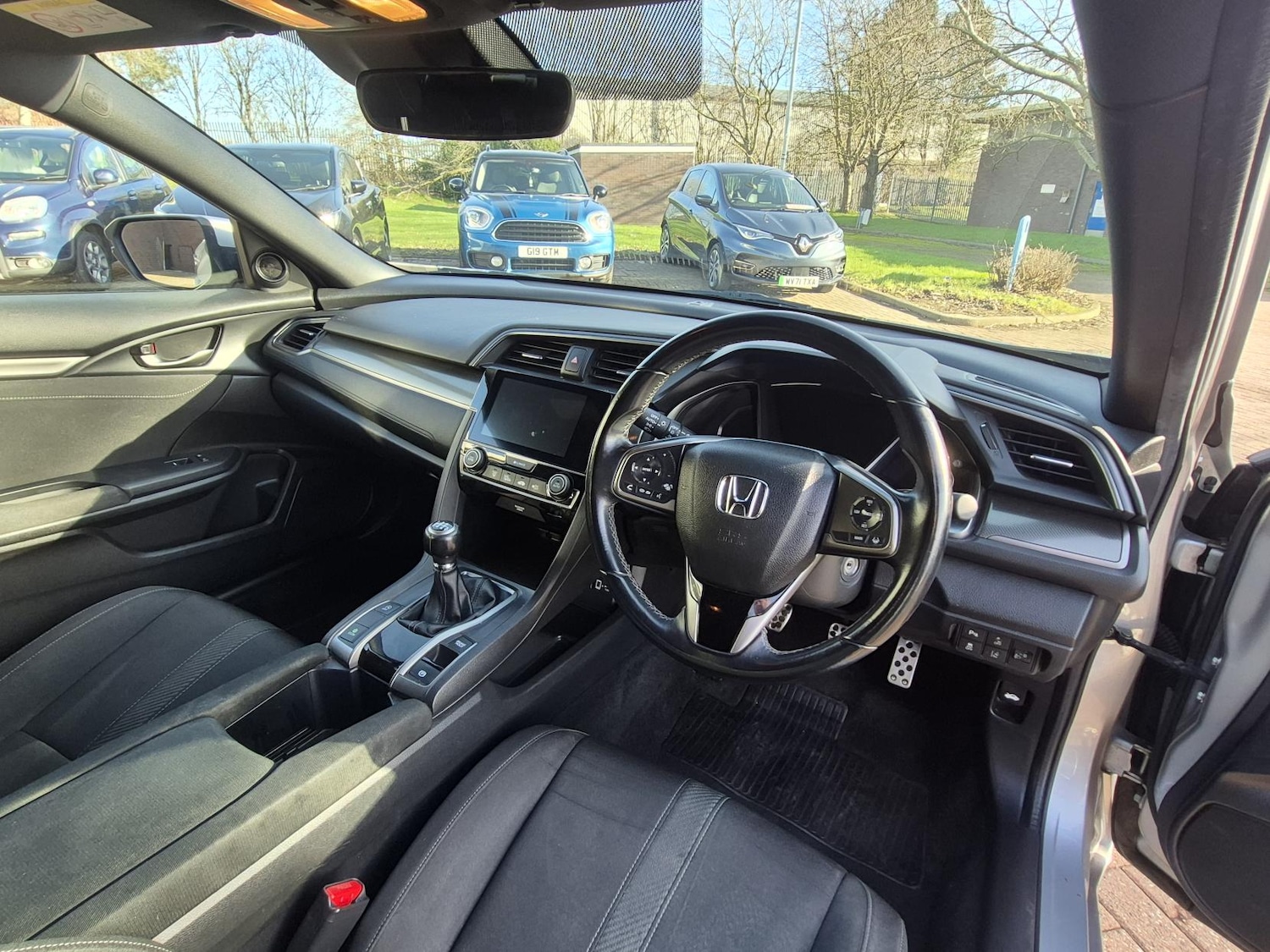 Used Honda Civic 2018 for sale - 77556936: Photo 13