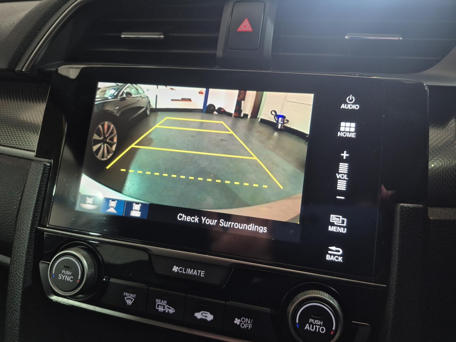 Used Honda Civic 2018 for sale - 77556936: Photo 23