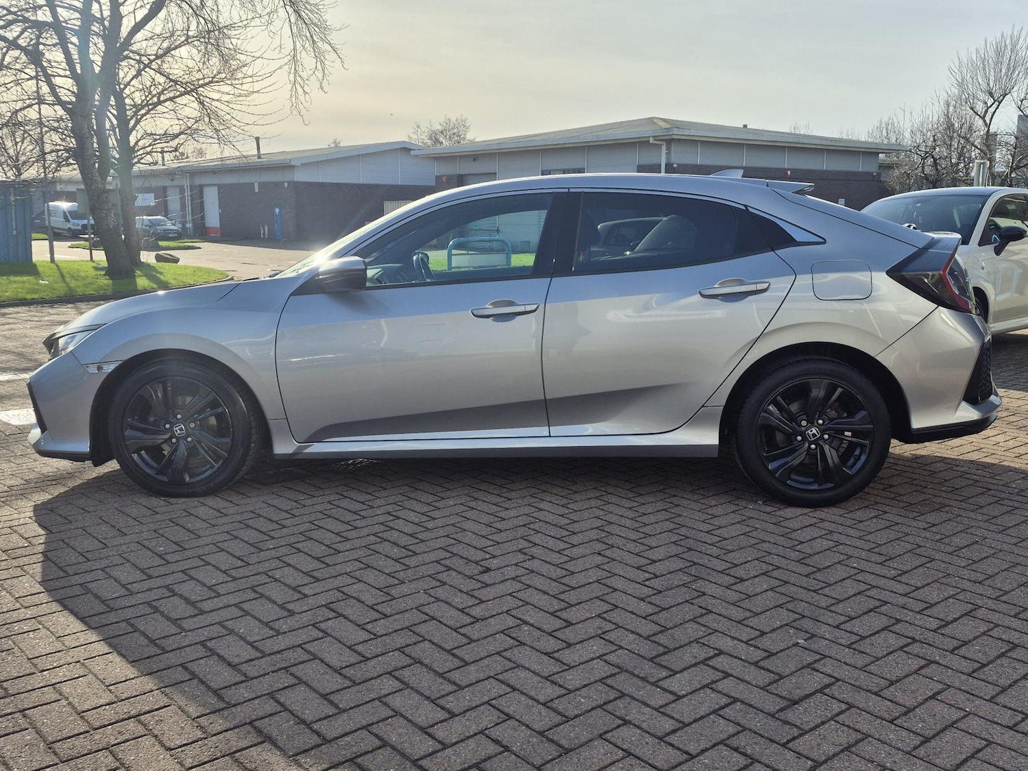 Used Honda Civic 2018 for sale - 77556936: Photo 7