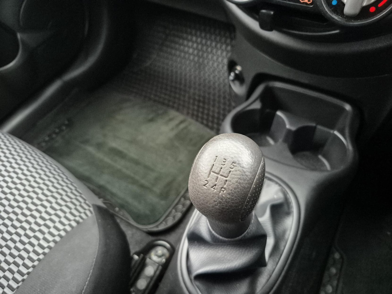 Used Nissan Micra 2017 for sale - 77055748: Photo 20