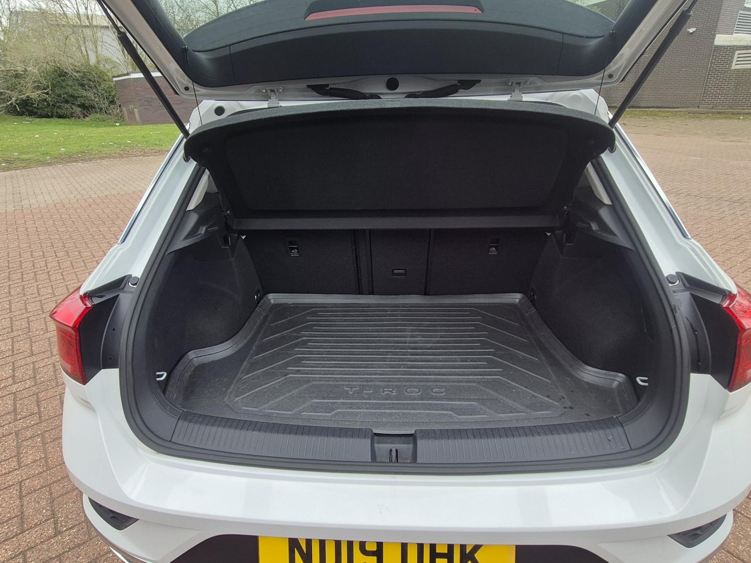 Used Volkswagen T-Roc 2019 for sale - 78053251: Photo 10