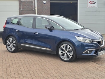 Used Renault Grand Scenic 2018 for sale - 78286742: Photo