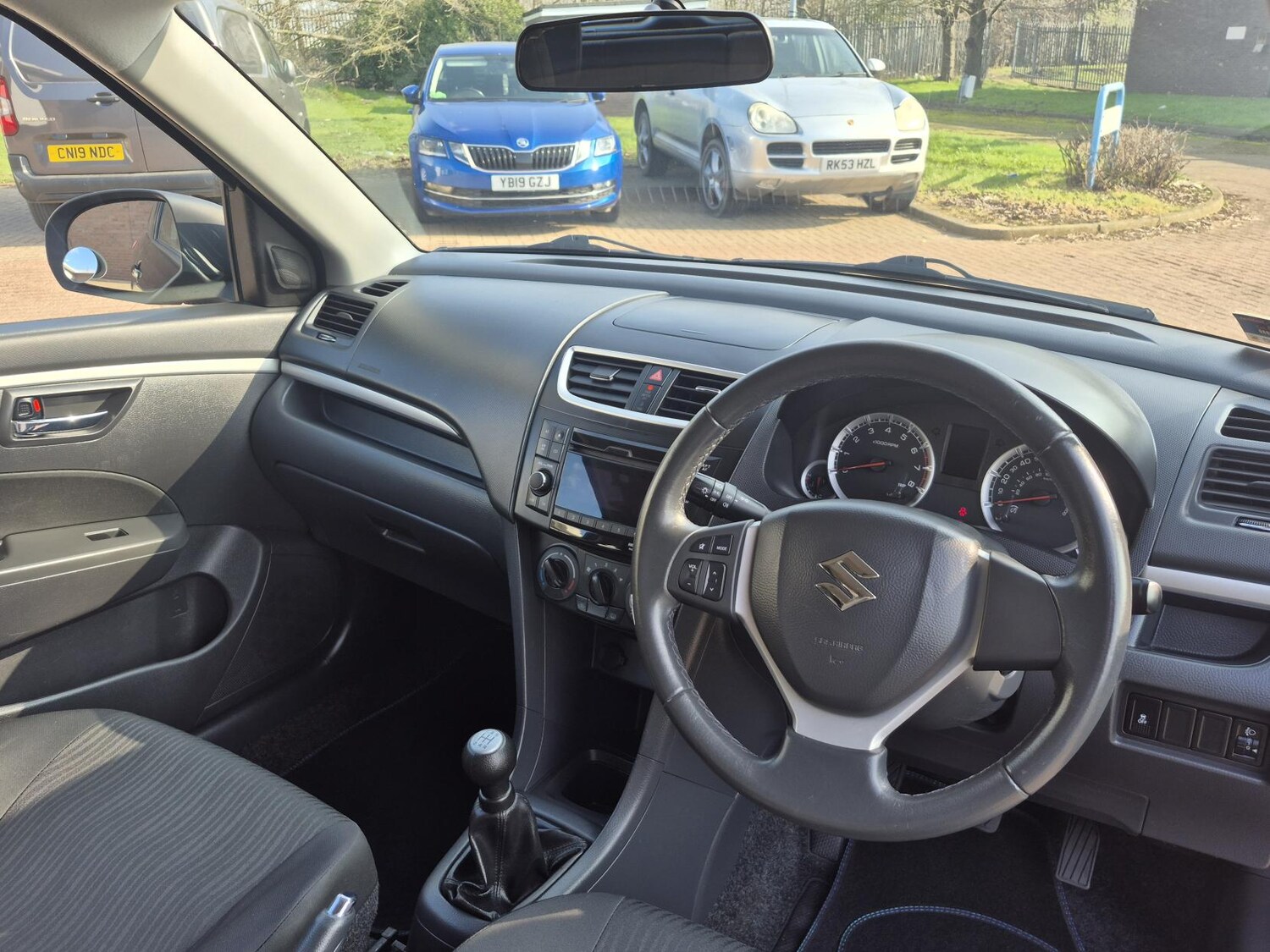 Used Suzuki Swift 2013 for sale - 77763002: Photo 14