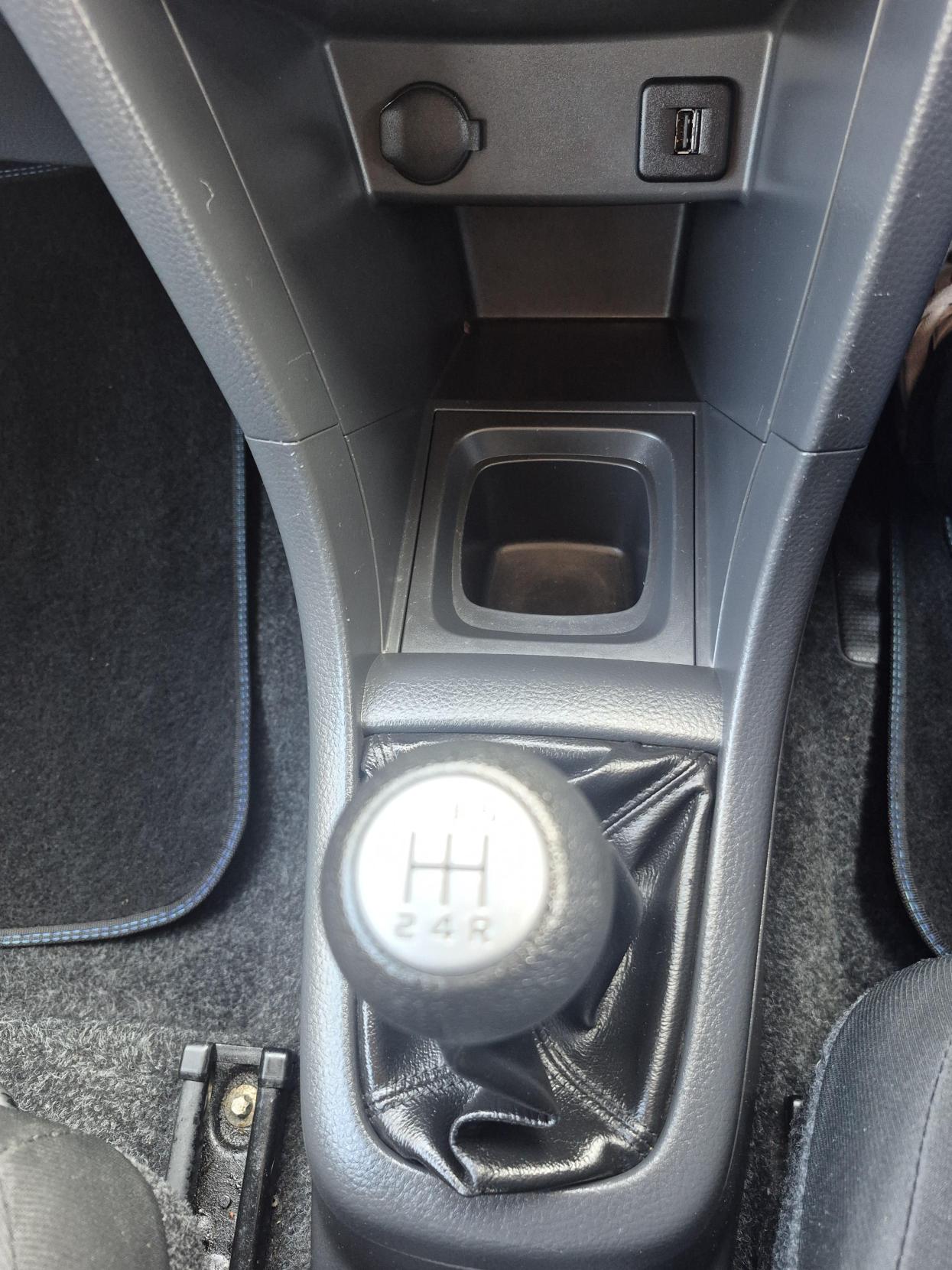 Used Suzuki Swift 2013 for sale - 77763002: Photo 23