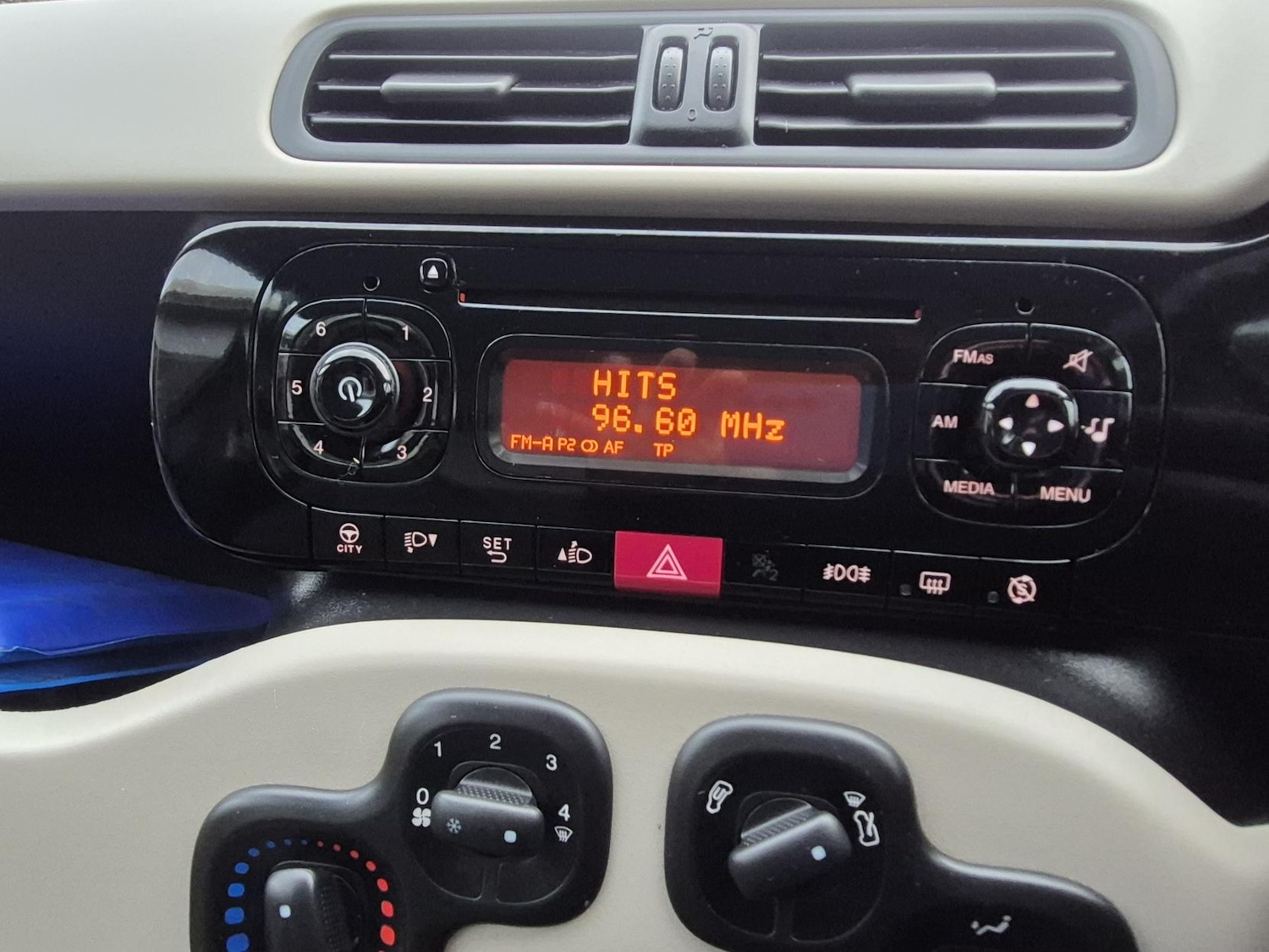 Used Fiat Panda 2014 for sale - 77210671: Photo 21