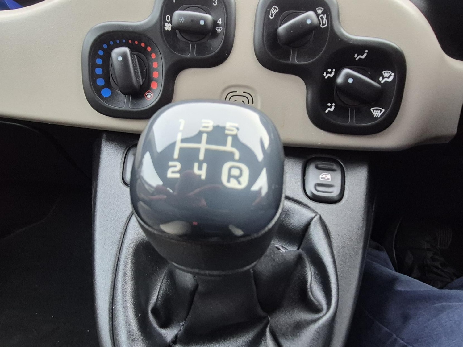 Used Fiat Panda 2014 for sale - 77210671: Photo 24