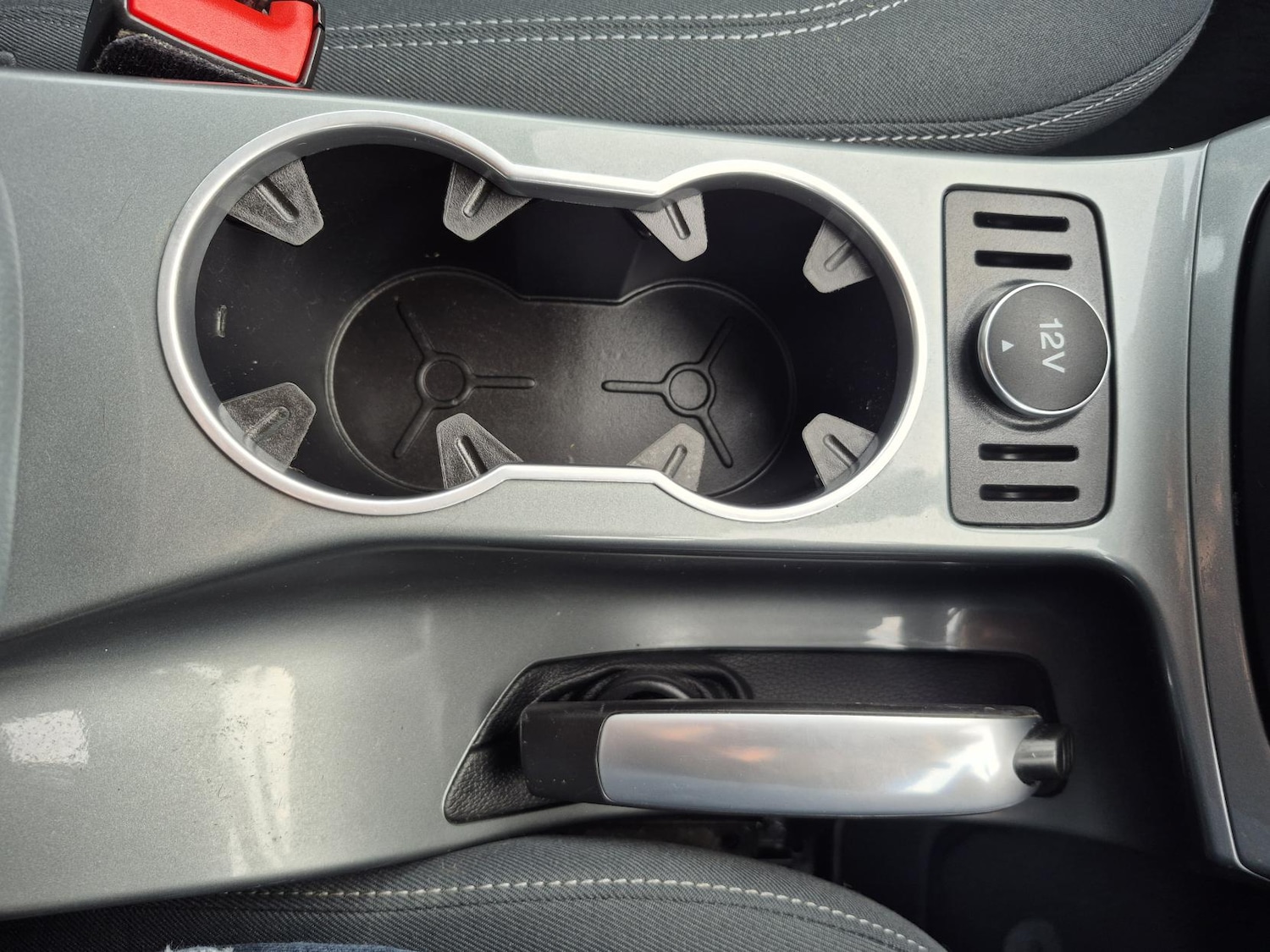 Used Ford C-Max 2015 for sale - 77630929: Photo 22