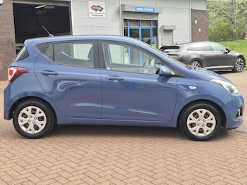 Used Hyundai i10 2015 for sale - 78286732: Photo