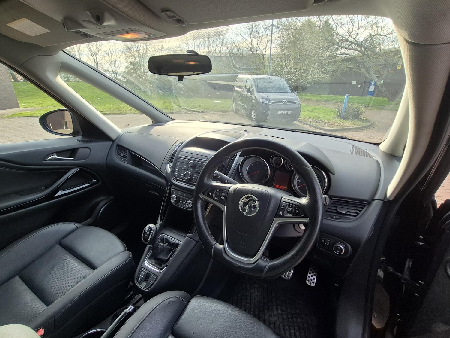 Used Vauxhall Zafira 2016 for sale - 78162525: Photo 12