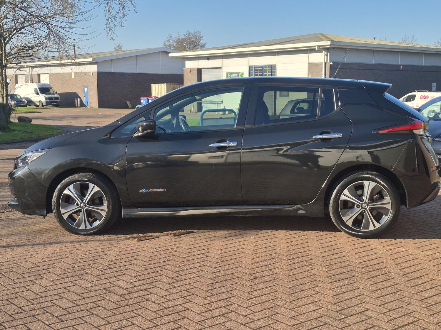 Used Nissan Leaf 2018 for sale - 77789279: Photo 6