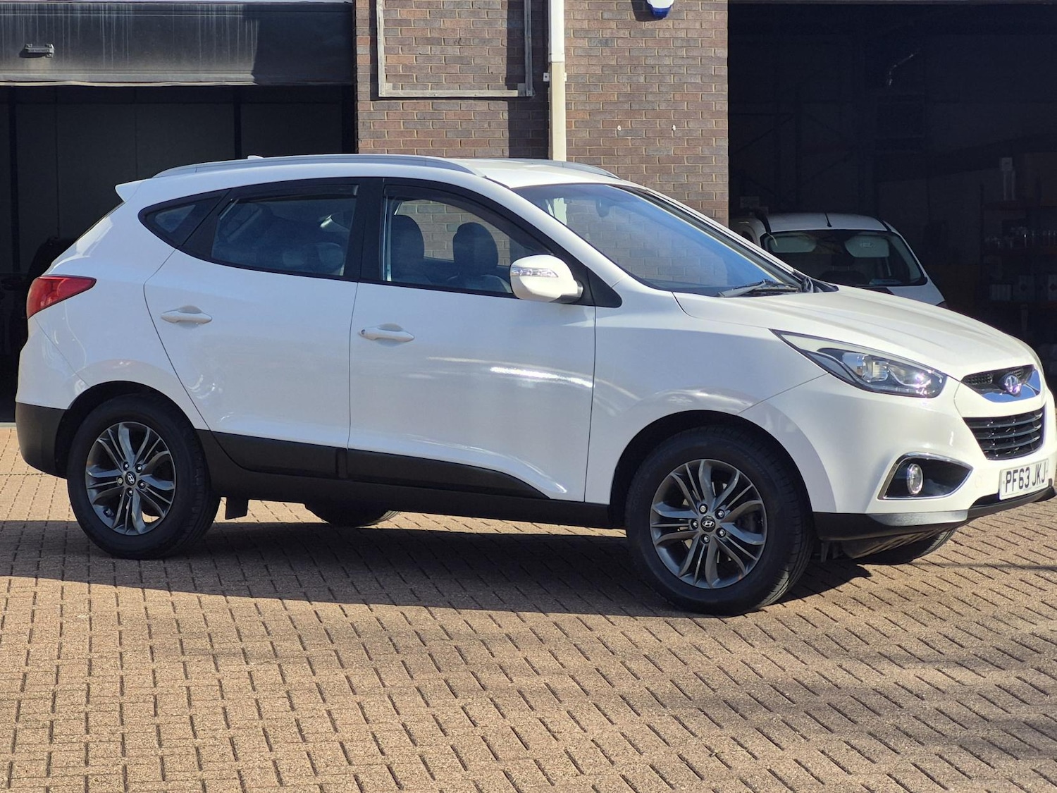 Used Hyundai Ix35 2014 for sale - 78028180: Photo 2