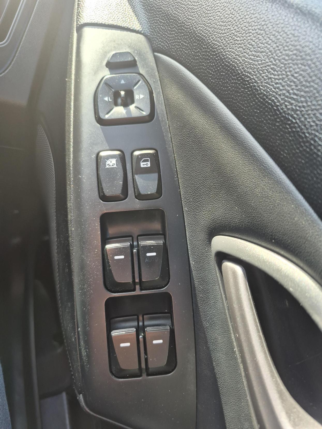 Used Hyundai Ix35 2014 for sale - 78028180: Photo 24