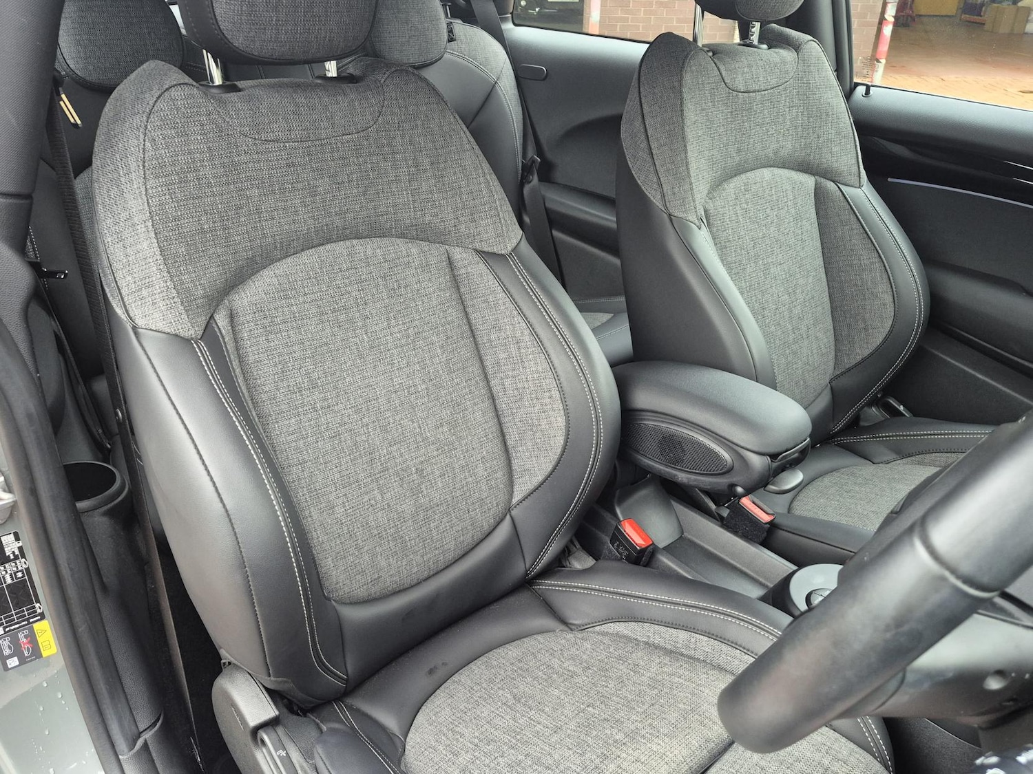 Used MINI Hatch 2021 for sale - 76965696: Photo 19