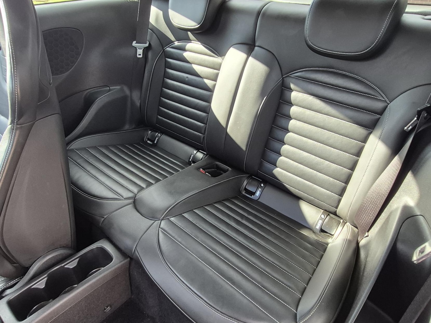 Used Vauxhall ADAM 2015 for sale - 78014790: Photo 11