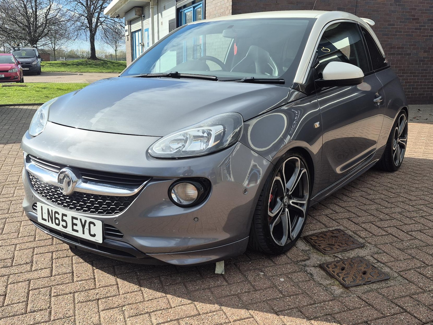Used Vauxhall ADAM 2015 for sale - 78014790: Photo 8